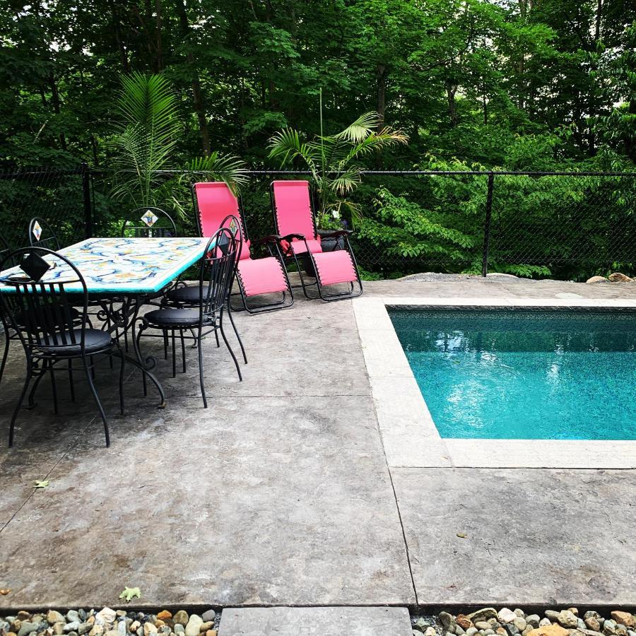 La Boheme - Bed & Breakfast Bromont Εξωτερικό φωτογραφία